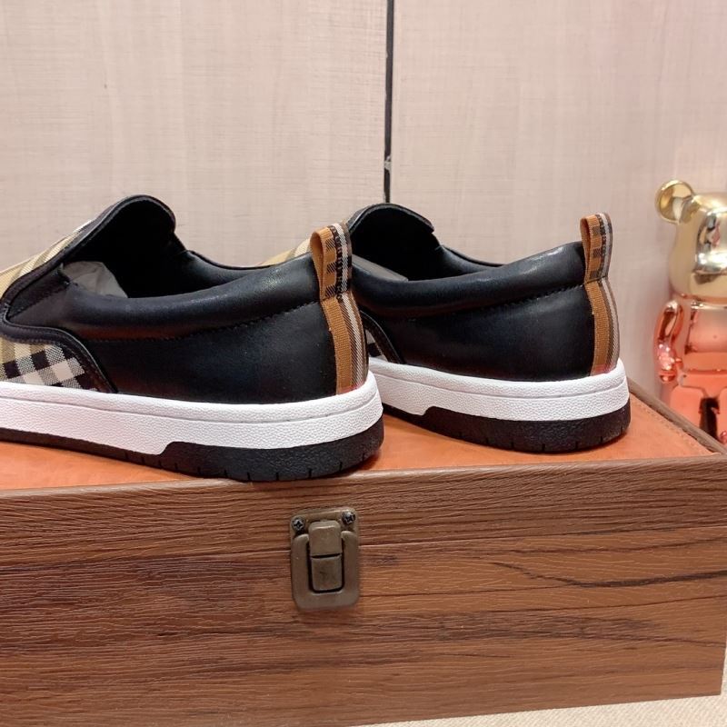 Burberry Low Shoes